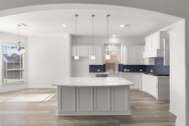 2406 Colonial Lane, Midlothian, TX 76065