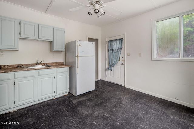 44 Spring Avenue, Troy, NY 12180