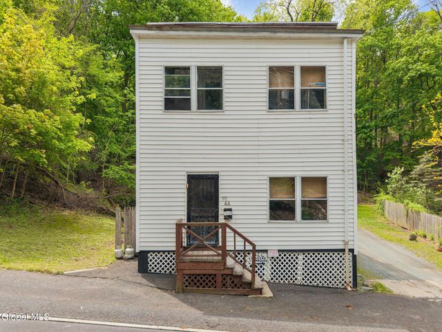 44 Spring Avenue, Troy, NY 12180