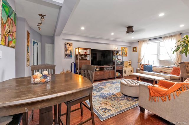 3930 52nd Street 3A, Woodside, NY 11377