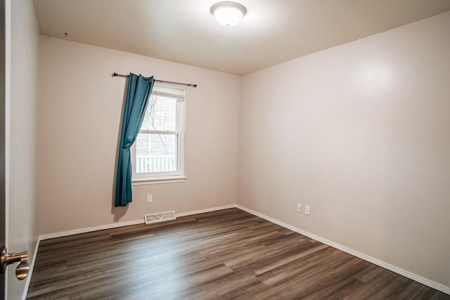2220 GLENDALE AVENUE, Green Bay, WI 54303