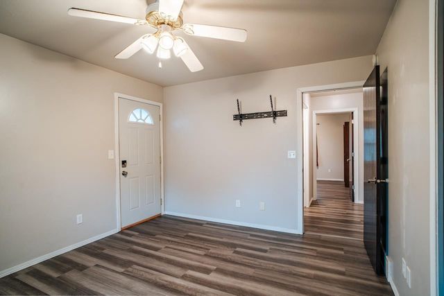 2220 GLENDALE AVENUE, Green Bay, WI 54303