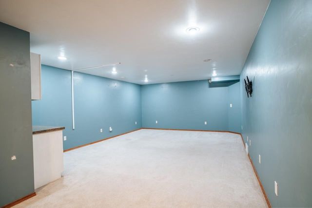 2220 GLENDALE AVENUE, Green Bay, WI 54303