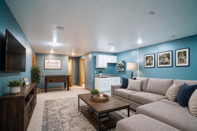 2220 GLENDALE AVENUE, Green Bay, WI 54303