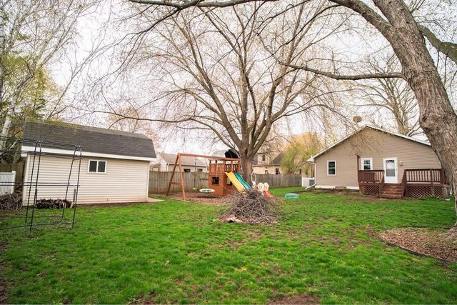 2220 GLENDALE AVENUE, Green Bay, WI 54303