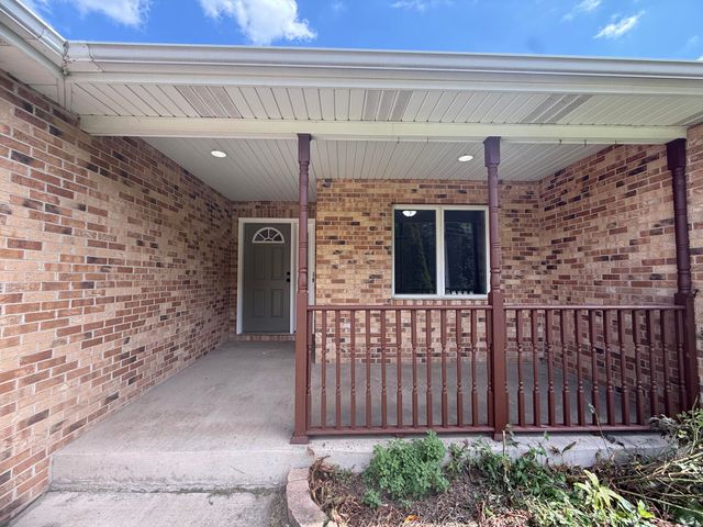 741 S Broad Street, Griffith, IN 46319