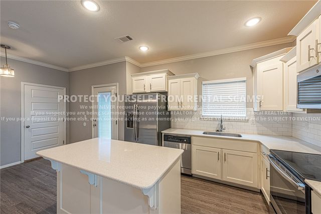 1272 N Corsica Drive, Fayetteville, AR 72704