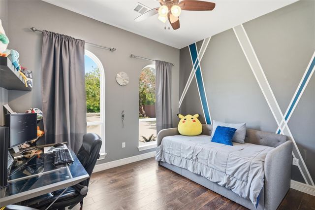 303 N Mustang Ave, Cedar Park, TX 78613