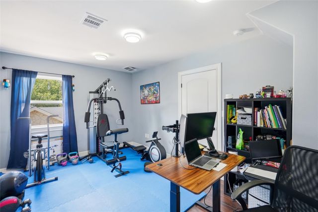 303 N Mustang Ave, Cedar Park, TX 78613