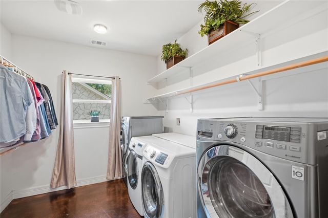 303 N Mustang Ave, Cedar Park, TX 78613