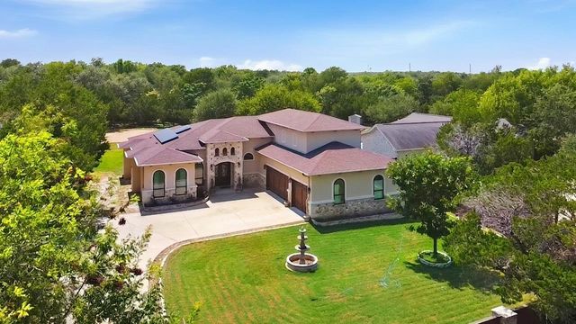 303 N Mustang Ave, Cedar Park, TX 78613