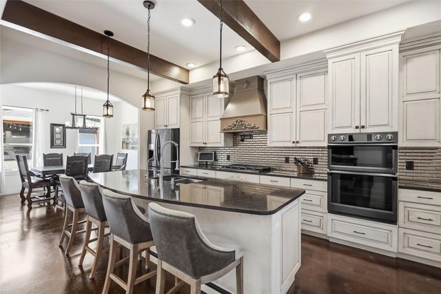 303 N Mustang Ave, Cedar Park, TX 78613