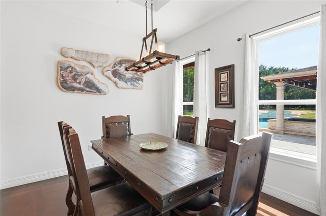 303 N Mustang Ave, Cedar Park, TX 78613