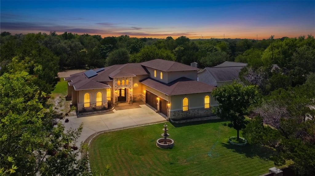 303 N Mustang Ave, Cedar Park, TX 78613