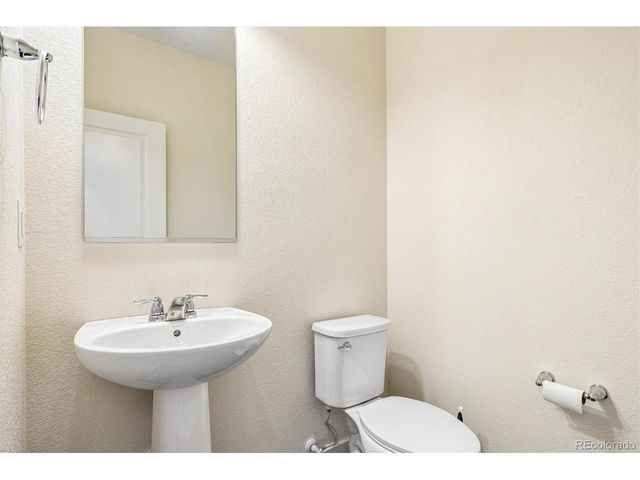 7608 S Zante Ct, Aurora, CO 80016