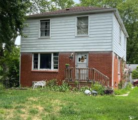 2288 Vivian Road, Frenchtown Twp, MI 48162