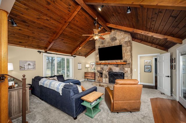 656 SHADOWBROOK RD, Winchester, TN 37398