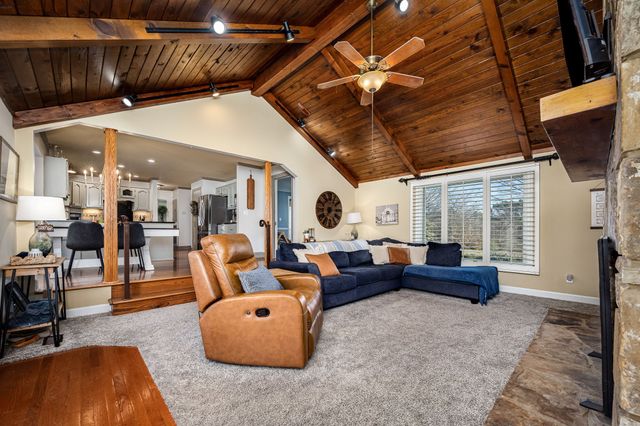 656 SHADOWBROOK RD, Winchester, TN 37398