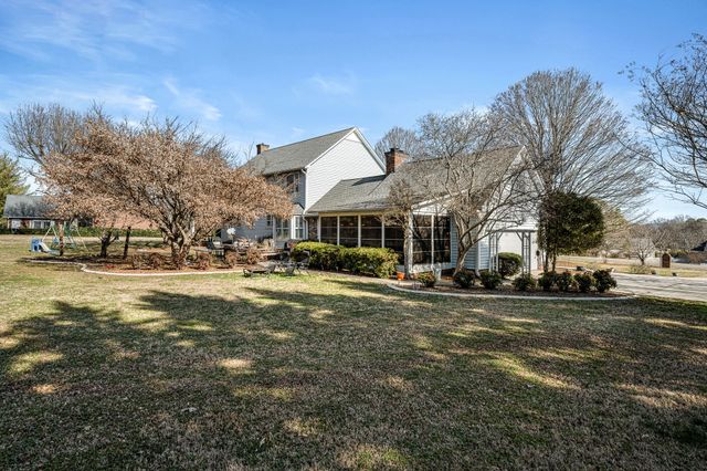 656 SHADOWBROOK RD, Winchester, TN 37398