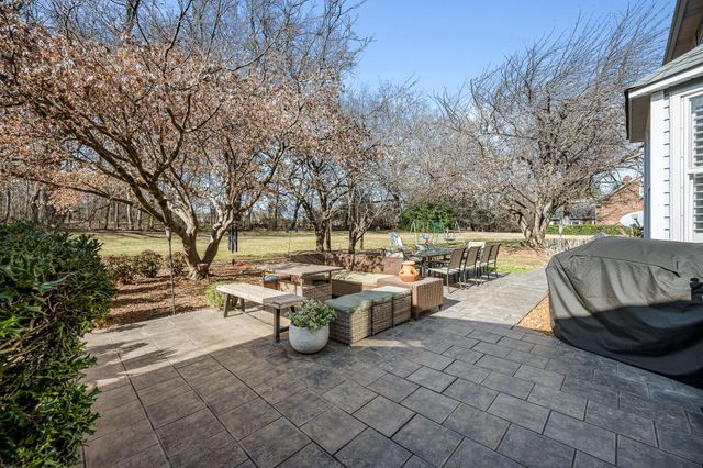 656 SHADOWBROOK RD, Winchester, TN 37398