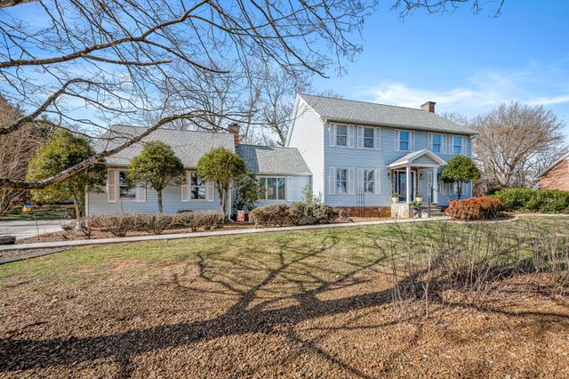 656 SHADOWBROOK RD, Winchester, TN 37398