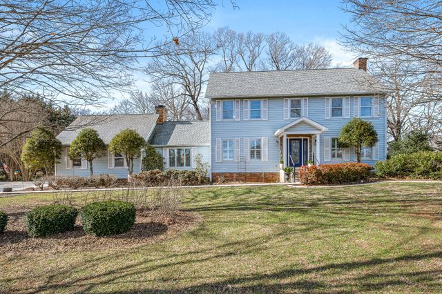 656 SHADOWBROOK RD, Winchester, TN 37398