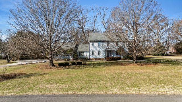 656 SHADOWBROOK RD, Winchester, TN 37398