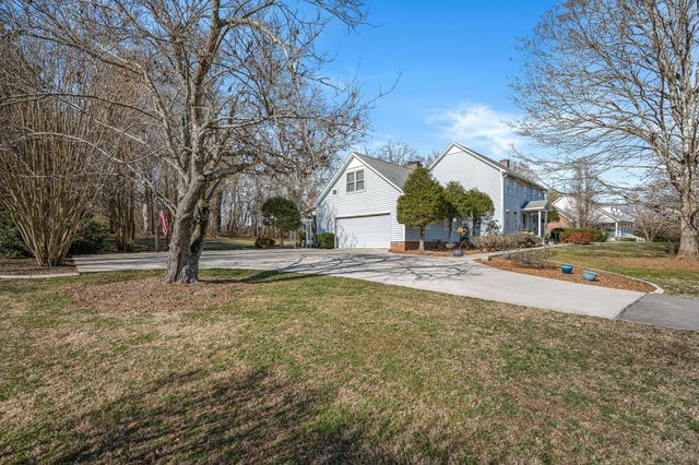 656 SHADOWBROOK RD, Winchester, TN 37398
