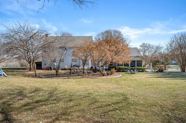 656 SHADOWBROOK RD, Winchester, TN 37398