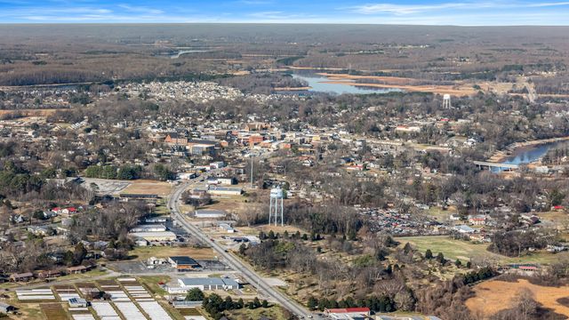 656 SHADOWBROOK RD, Winchester, TN 37398