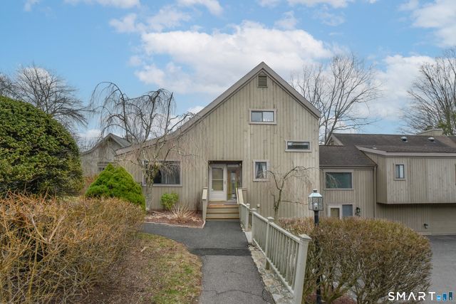46 Buckskin Lane A, Stratford, CT 06614