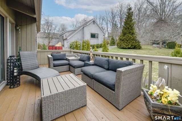 46 Buckskin Lane A, Stratford, CT 06614
