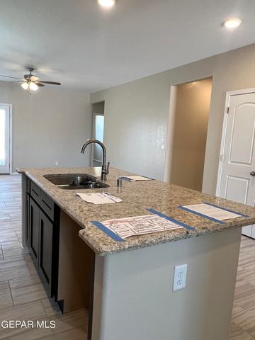 7312 Norte Brasil Drive, El Paso, TX 79934