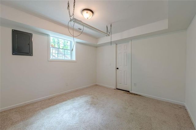 2651 Oxbow Way SW, Marietta, GA 30008