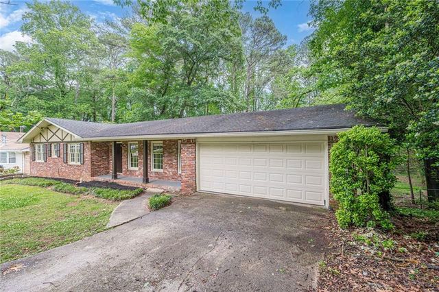 2651 Oxbow Way SW, Marietta, GA 30008