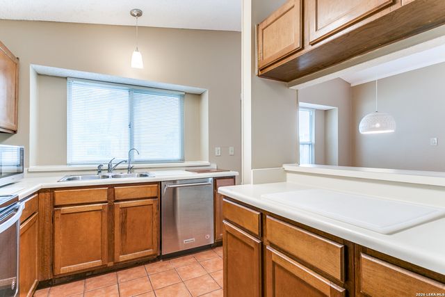 12107 Magnolia Blossom, San Antonio, TX 78247