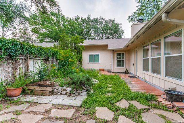 12107 Magnolia Blossom, San Antonio, TX 78247