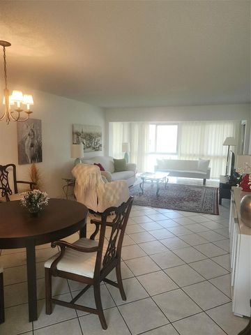 19029 US HIGHWAY 19 N 1-19, Clearwater, FL 33764