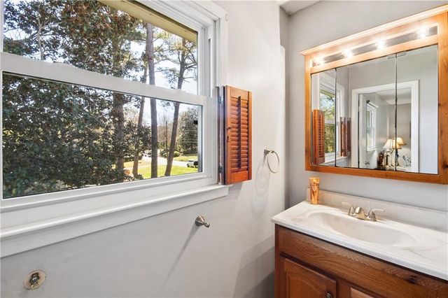 3280 Foxwood Trail SE, Smyrna, GA 30082