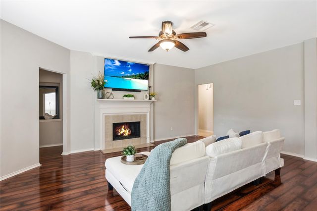 11007 Jadestone Creek Lane, Cypress, TX 77433