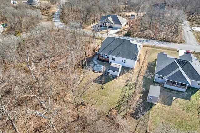 61 Kirkwall Drive, Bella Vista, AR 72715