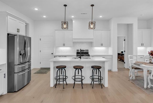 61 Kirkwall Drive, Bella Vista, AR 72715