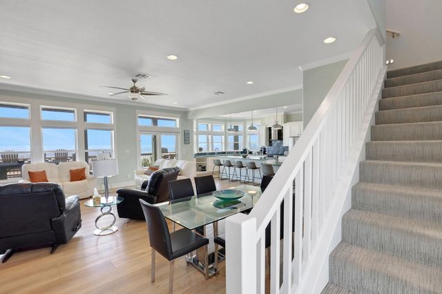 2396 Sand Drift Lane, Crystal Beach, TX 77650