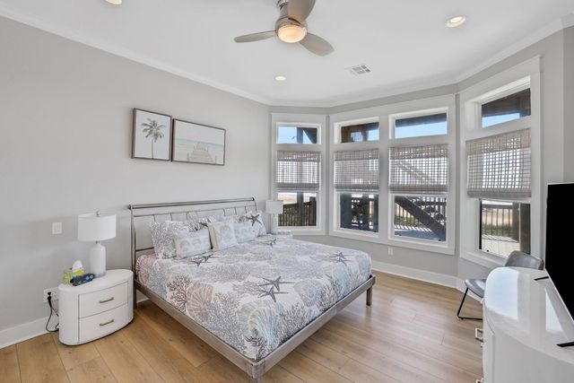 2396 Sand Drift Lane, Crystal Beach, TX 77650