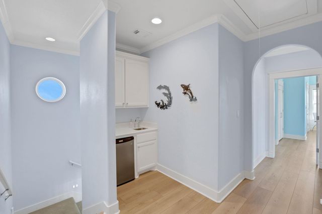 2396 Sand Drift Lane, Crystal Beach, TX 77650