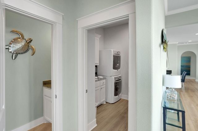 2396 Sand Drift Lane, Crystal Beach, TX 77650