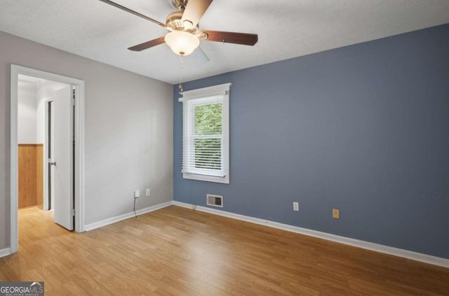 3207 Laura Lane, Lithia Springs, GA 30122