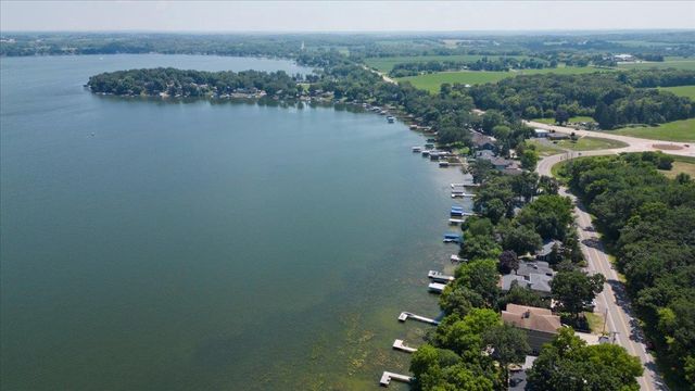 2288 County Road AB, Mcfarland, WI 53558