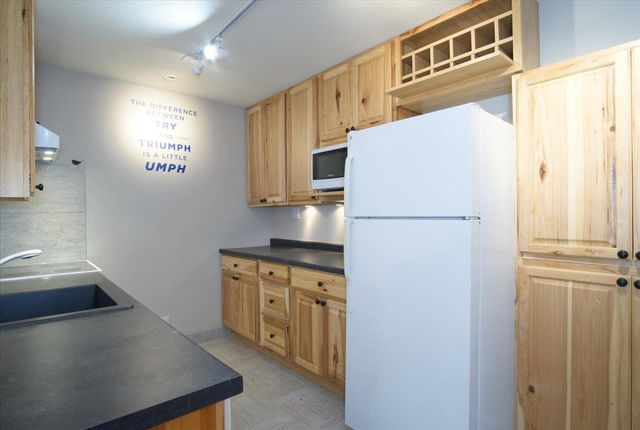 2288 County Road AB, Mcfarland, WI 53558