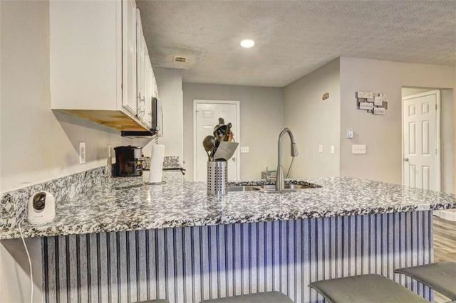 7706 Bernardo Drive, Riverdale, GA 30296